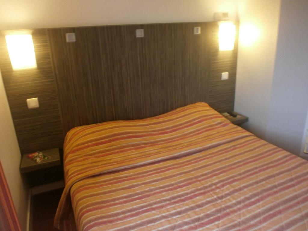 Fasthotel Toulon Cuers Dış mekan fotoğraf