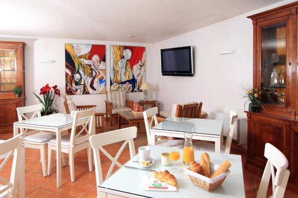 Fasthotel Toulon Cuers Dış mekan fotoğraf